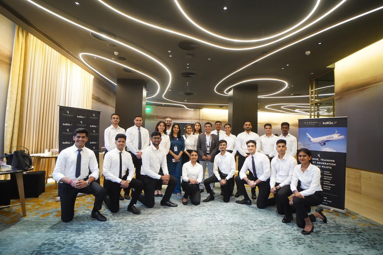 Flight Simulation Advertising Cadet Program Takes Flight with 19 Recruits | Halldale Group
